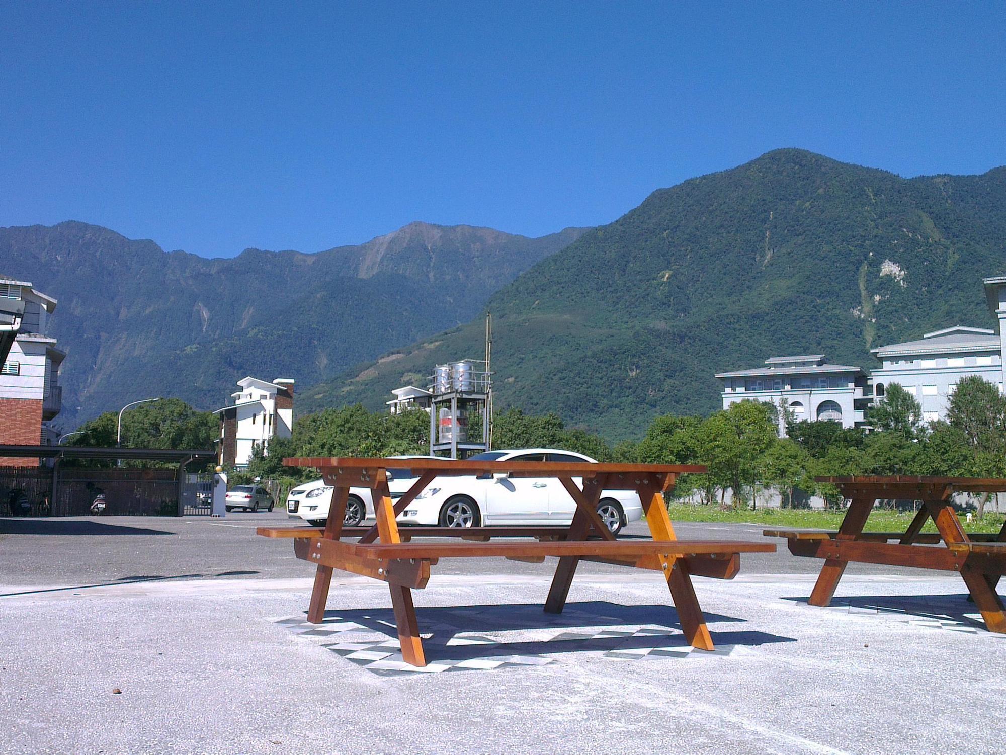 Oak Garden 旅館證號167 民宿證號1359 Kota Hualien Bagian luar foto